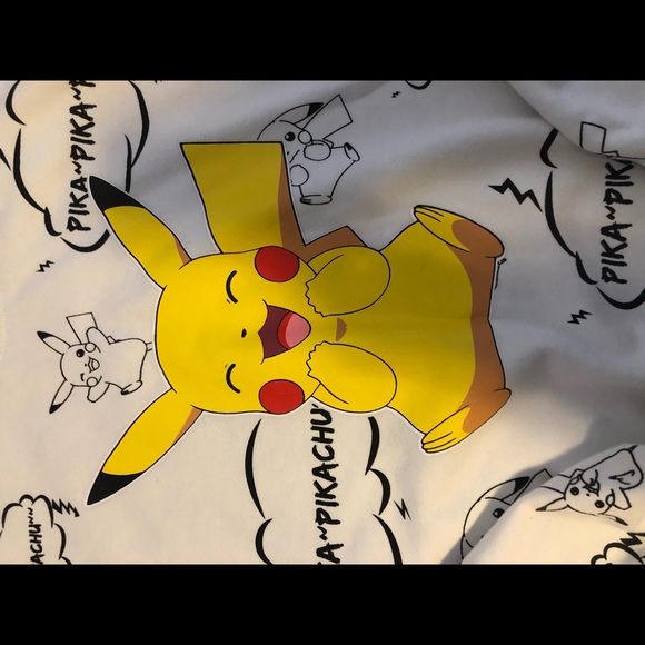 Non -authentic Pokémon LITL Lab Sweater! - Picture 2 of 4